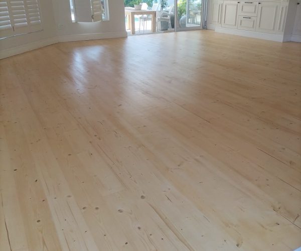 Istallation of wooden floors