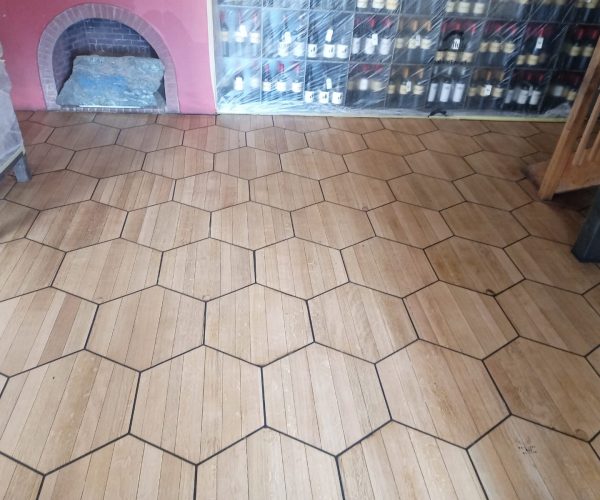 Sand Seal - Wine Bar 2 (002) SS